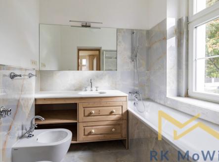 Pronájem bytu, 4+kk, 120 m²