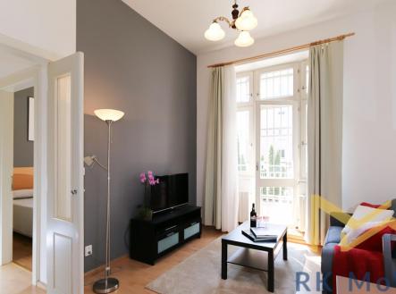 Pronájem bytu, 2+kk, 42 m²