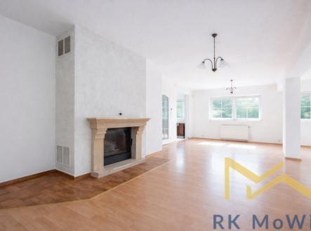 Pronájem domu/vily, 295 m²