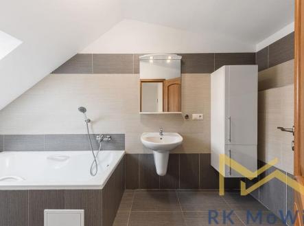 Pronájem bytu, 2+kk, 74 m²