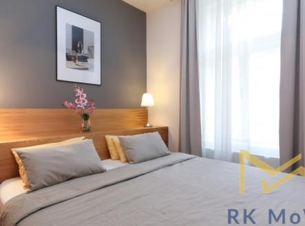 Pronájem bytu, 3+kk, 80 m²