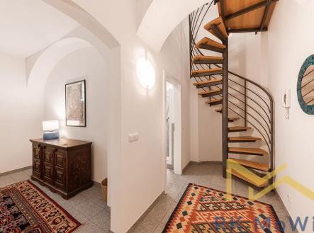 Pronájem bytu, 2+1, 73 m²