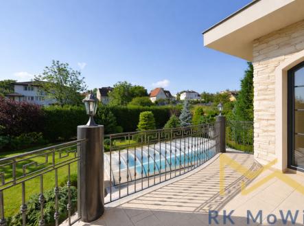 Pronájem domu/vily, 600 m²