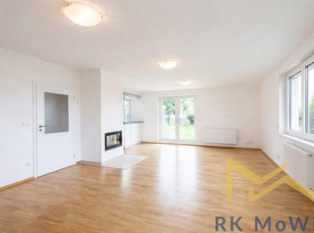 Pronájem domu/vily, 280 m²