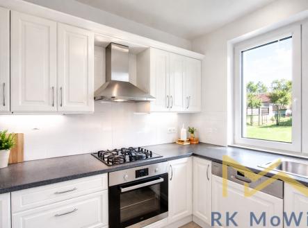 Pronájem domu/vily, 280 m²