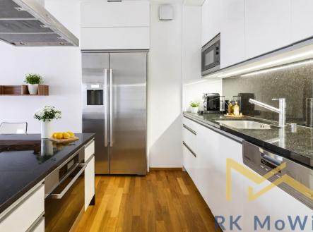 Pronájem bytu, 3+1, 94 m²