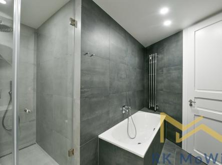 Pronájem bytu, 4+kk, 120 m²