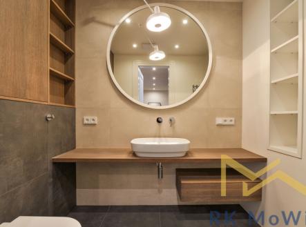 Pronájem bytu, 4+kk, 137 m²