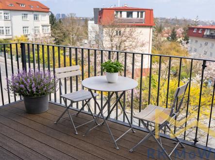 Pronájem bytu, 3+kk, 80 m²