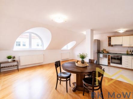 Pronájem bytu, 3+kk, 98 m²