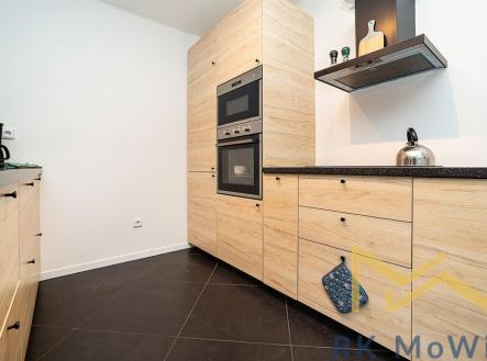 Pronájem domu/vily, 240 m²