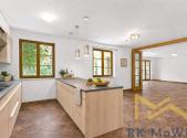 Pronájem domu/vily, 340 m²
