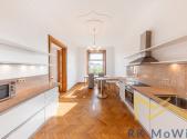Pronájem bytu, 6+1, 255 m²