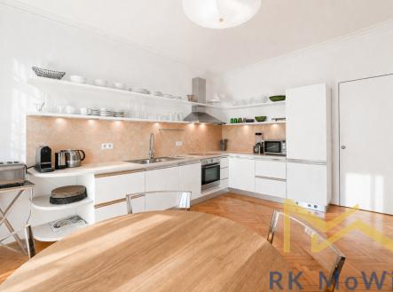 Pronájem bytu, 5+1, 171 m²