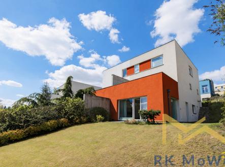 Pronájem domu/vily, 219 m²