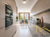 Pronájem bytu, 5+1, 225 m²