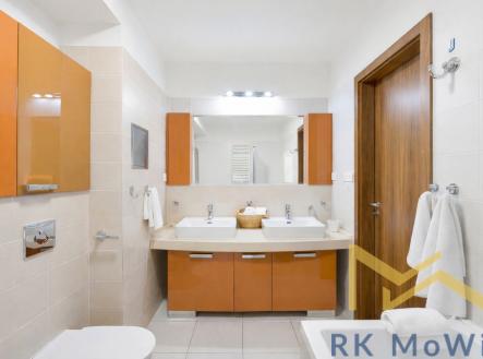 Pronájem bytu, 4+kk, 116 m²