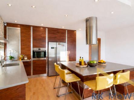 Pronájem bytu, 4+kk, 116 m²