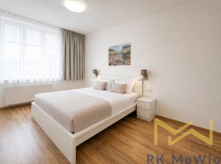 Pronájem bytu, 2+kk, 73 m²