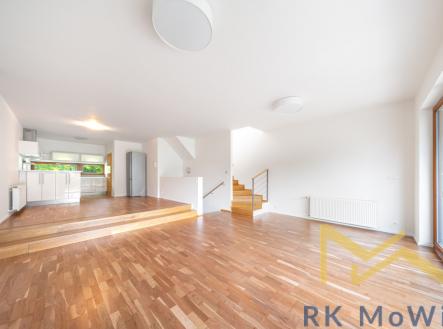 Pronájem domu/vily, 164 m²