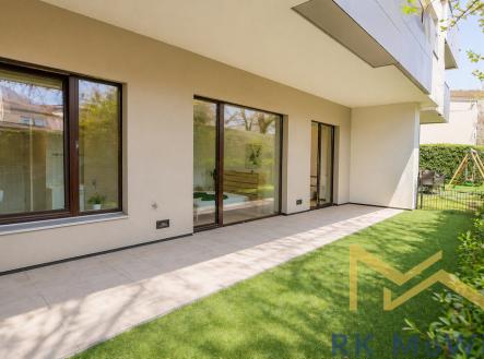 Pronájem bytu, 3+kk, 154 m²