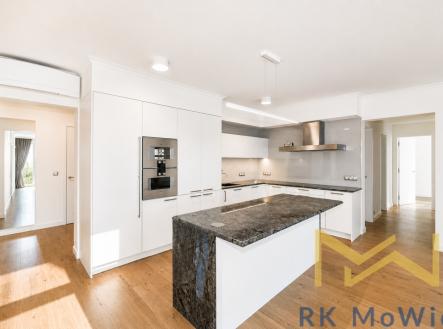 Pronájem bytu, 6+1, 183 m²