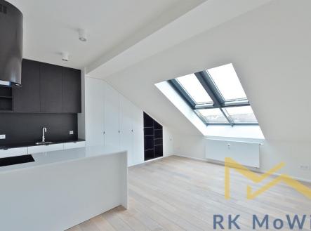 Pronájem bytu, 1+kk, 39 m²