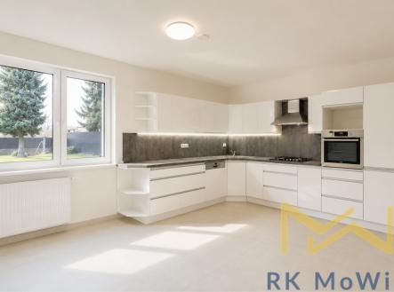 Pronájem domu/vily, 270 m²