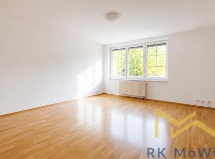 Pronájem domu/vily, 400 m²