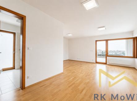 Pronájem domu/vily, 360 m²