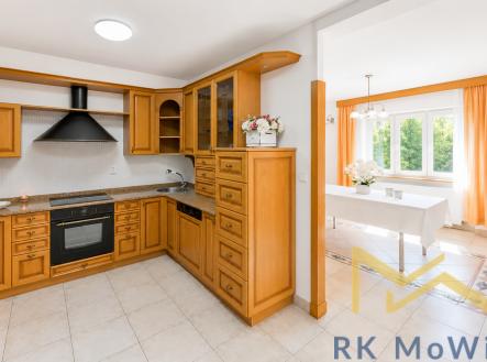 Pronájem domu/vily, 246 m²