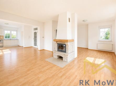 Pronájem domu/vily, 200 m²