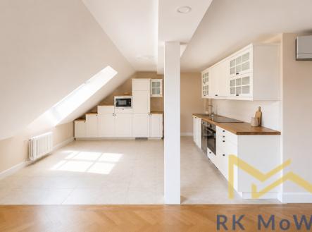 Pronájem bytu, 4+kk, 155 m²