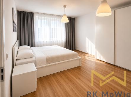 Pronájem bytu, 3+kk, 87 m²