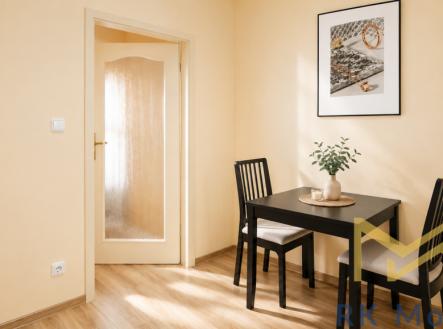 Pronájem bytu, 1+1, 40 m²