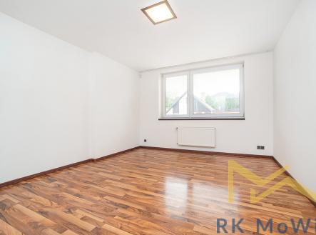 Pronájem domu/vily, 310 m²