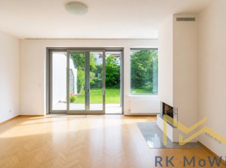 Pronájem domu/vily, 230 m²