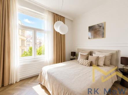 Pronájem bytu, 2+kk, 40 m²