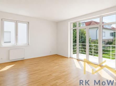 Pronájem domu/vily, 300 m²