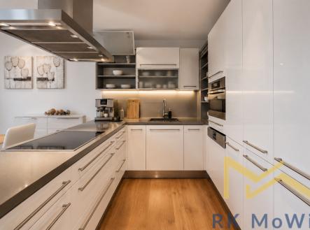 Pronájem bytu, 4+kk, 107 m²