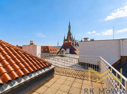 Pronájem bytu, 5+kk, 202 m²