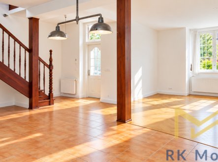 Pronájem domu/vily, 200 m²