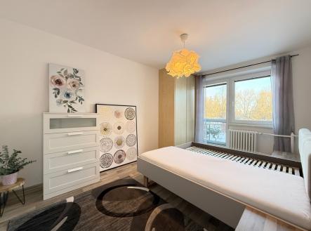 Pronájem bytu, 2+1, 88 m²