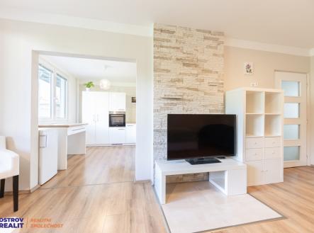 Pronájem bytu, 2+kk, 74 m²