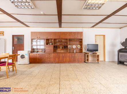 Prodej obchodní prostor, 86 m²