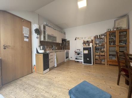 Pronájem bytu, 2+kk, 57 m²