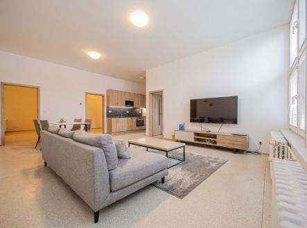 Pronájem bytu, 2+kk, 65 m²