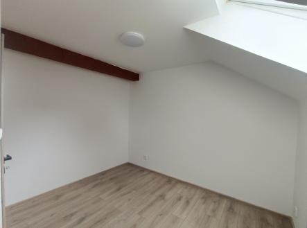 Pronájem bytu, 2+kk, 37 m²
