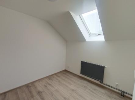 Pronájem bytu, 2+kk, 37 m²