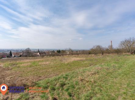 Prodej pozemku pro bydlení, 2 369 m²